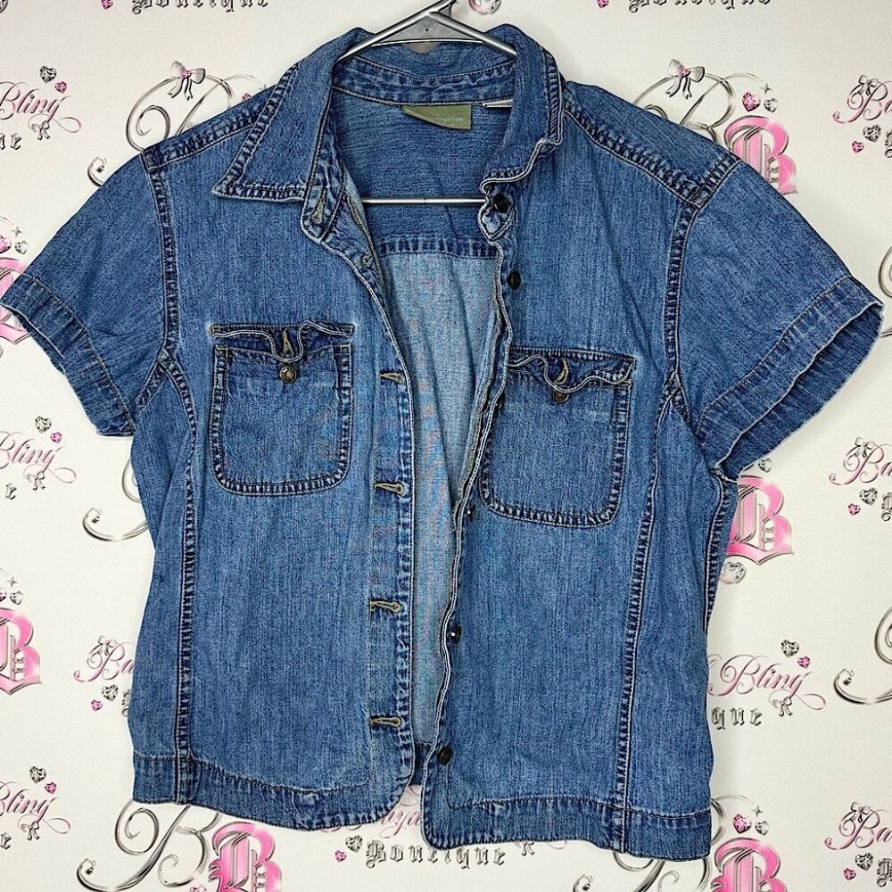 Liz Claiborne Denim Short Sleeve Button-Up Shirt western vintage soft VTG cute